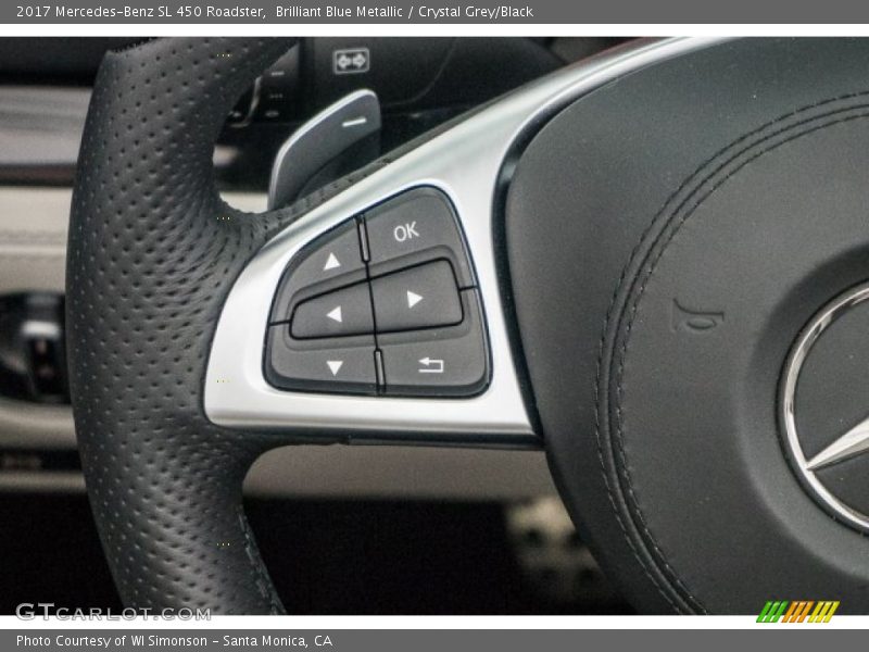 Controls of 2017 SL 450 Roadster