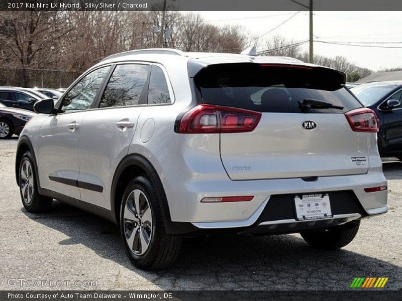 Silky Silver / Charcoal 2017 Kia Niro LX Hybrid