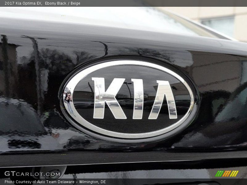 Ebony Black / Beige 2017 Kia Optima EX