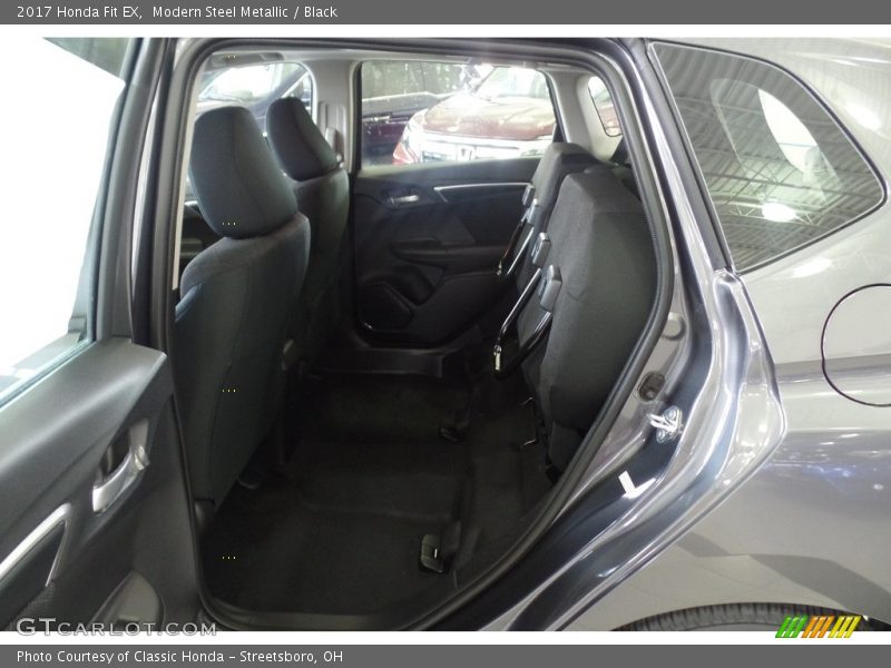 Modern Steel Metallic / Black 2017 Honda Fit EX
