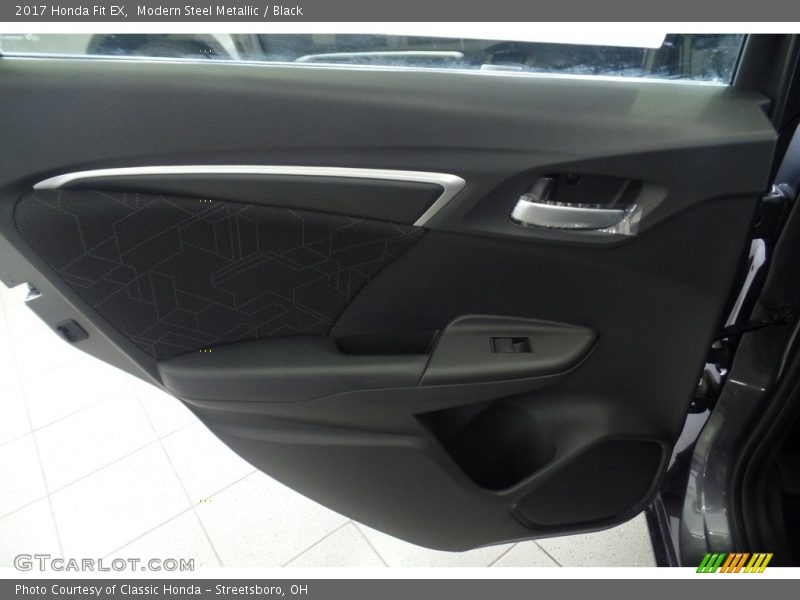 Modern Steel Metallic / Black 2017 Honda Fit EX