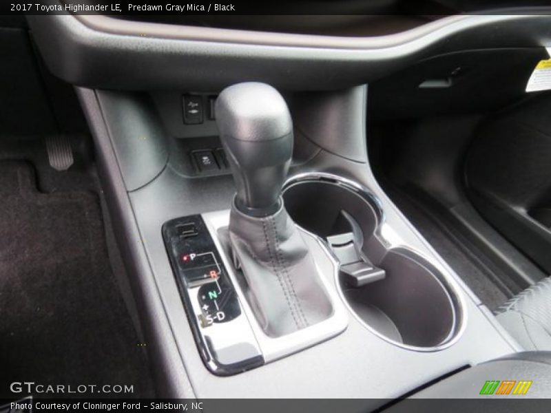 Predawn Gray Mica / Black 2017 Toyota Highlander LE
