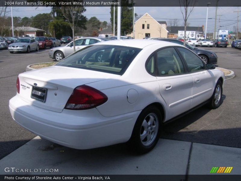 Vibrant White / Medium Parchment 2004 Ford Taurus SES Sedan