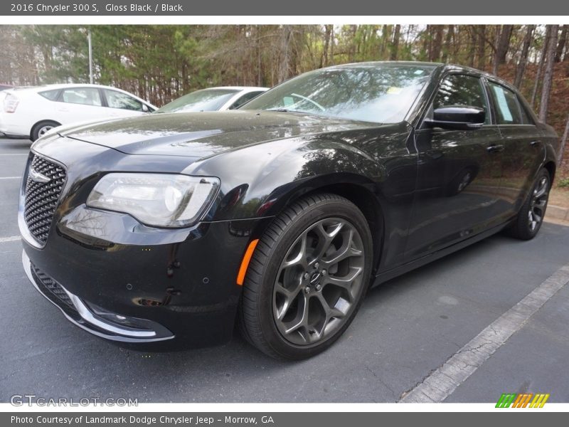 Gloss Black / Black 2016 Chrysler 300 S