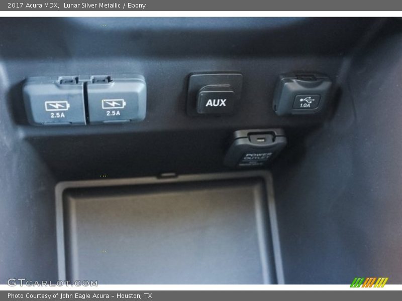 Lunar Silver Metallic / Ebony 2017 Acura MDX