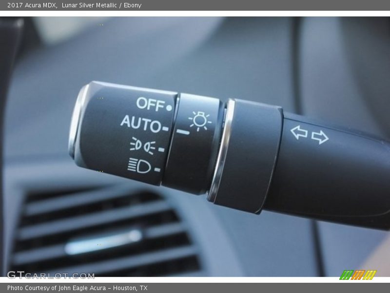 Lunar Silver Metallic / Ebony 2017 Acura MDX