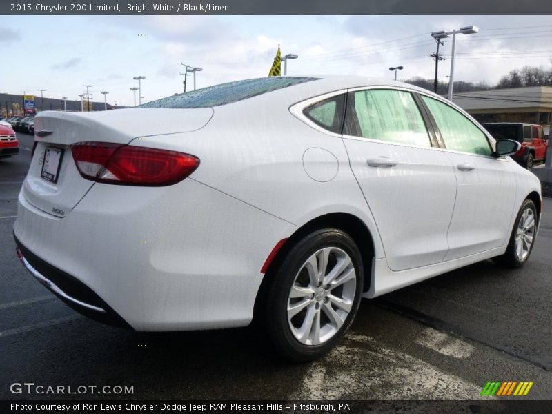 Bright White / Black/Linen 2015 Chrysler 200 Limited