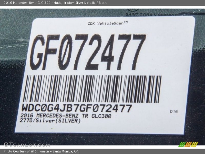 Iridium Silver Metallic / Black 2016 Mercedes-Benz GLC 300 4Matic