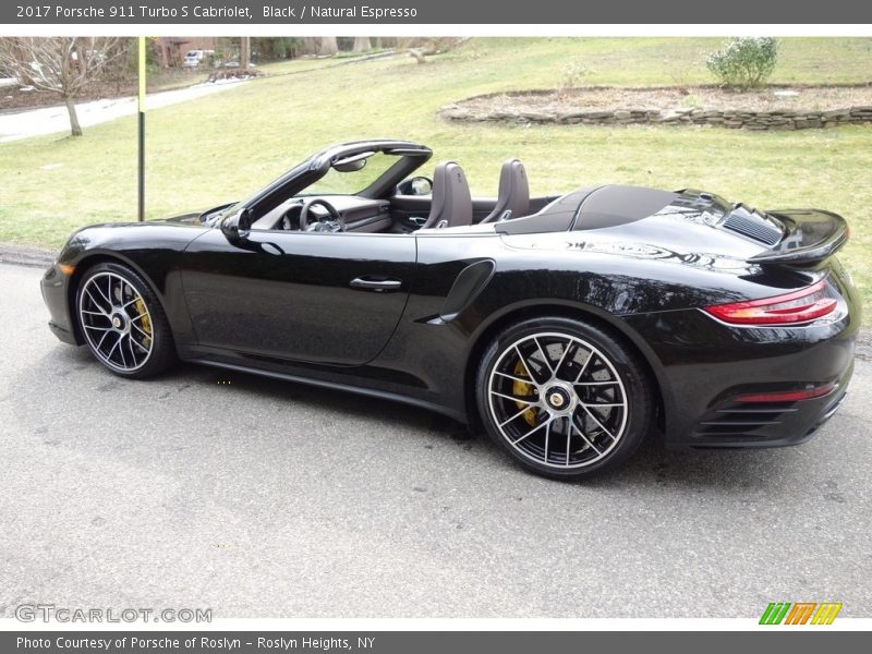 Black / Natural Espresso 2017 Porsche 911 Turbo S Cabriolet