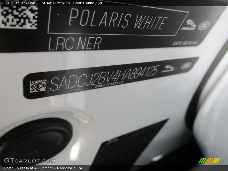 Polaris White / Jet 2017 Jaguar F-PACE 35t AWD Premium