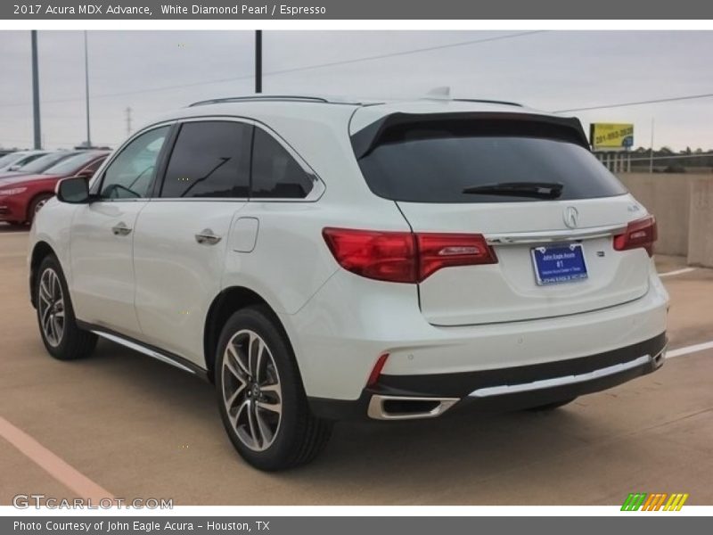 White Diamond Pearl / Espresso 2017 Acura MDX Advance