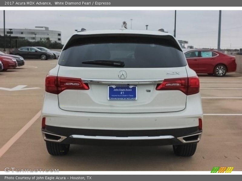 White Diamond Pearl / Espresso 2017 Acura MDX Advance
