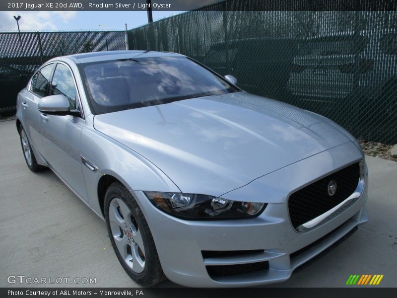 Rhodium Silver / Light Oyster 2017 Jaguar XE 20d AWD