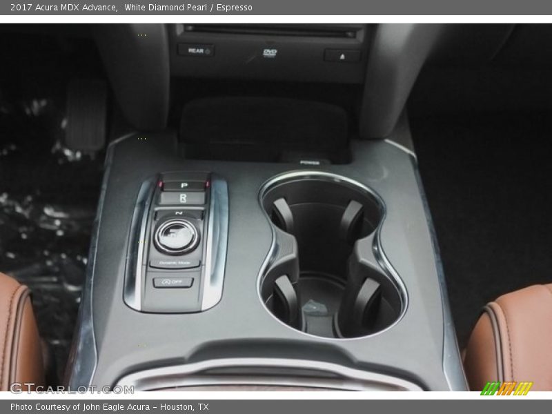 White Diamond Pearl / Espresso 2017 Acura MDX Advance
