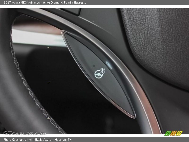 White Diamond Pearl / Espresso 2017 Acura MDX Advance