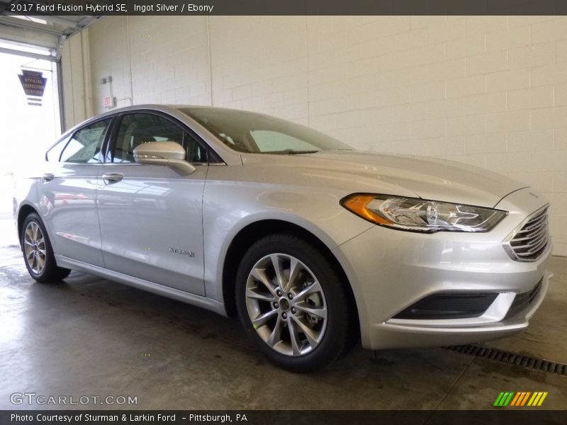 Ingot Silver / Ebony 2017 Ford Fusion Hybrid SE