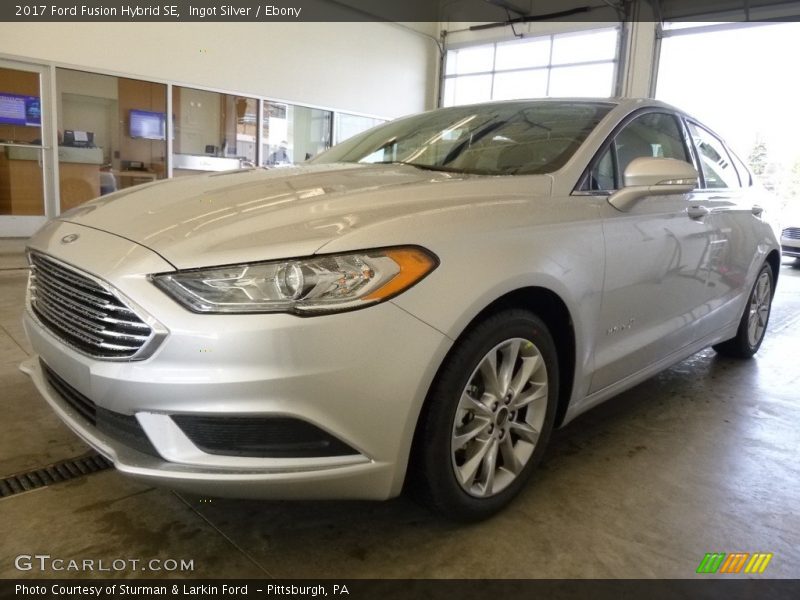 Ingot Silver / Ebony 2017 Ford Fusion Hybrid SE