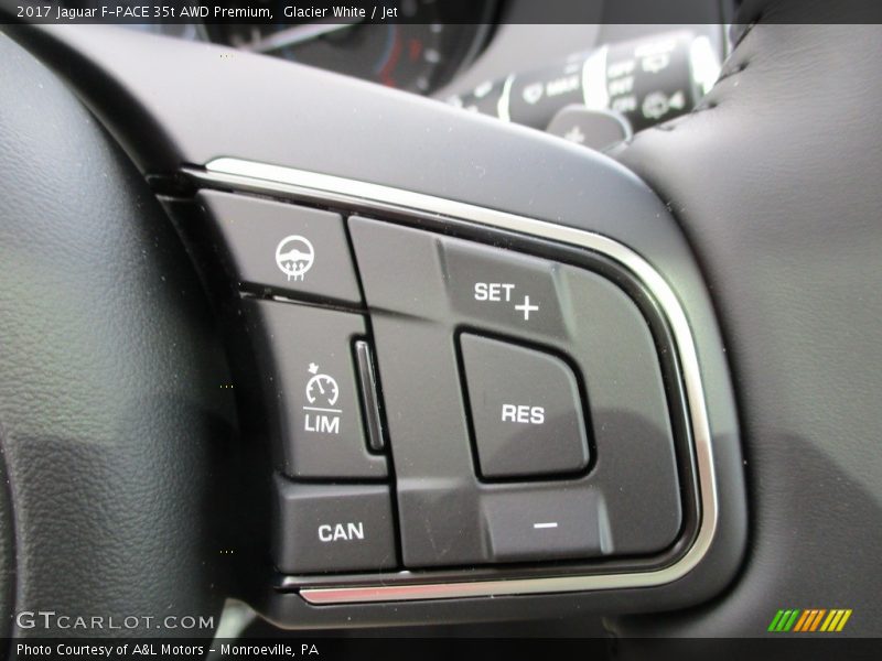 Glacier White / Jet 2017 Jaguar F-PACE 35t AWD Premium