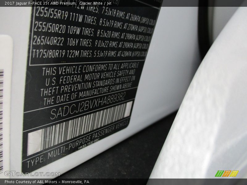 Glacier White / Jet 2017 Jaguar F-PACE 35t AWD Premium