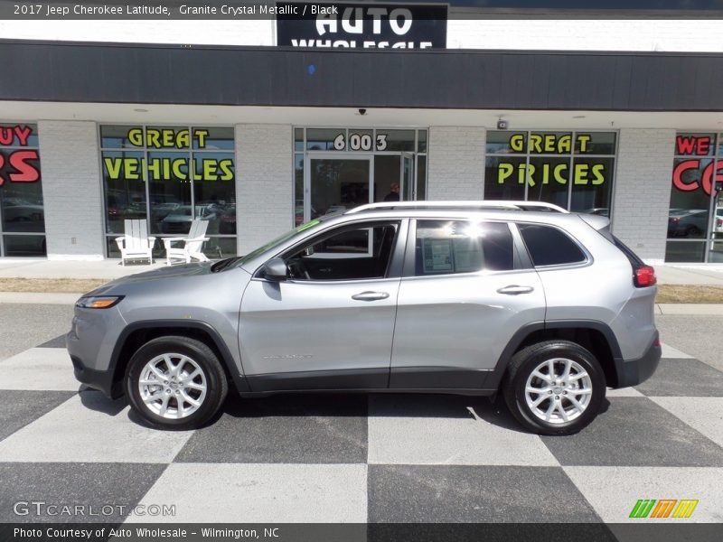 Granite Crystal Metallic / Black 2017 Jeep Cherokee Latitude