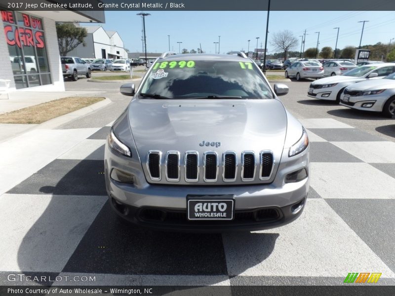 Granite Crystal Metallic / Black 2017 Jeep Cherokee Latitude