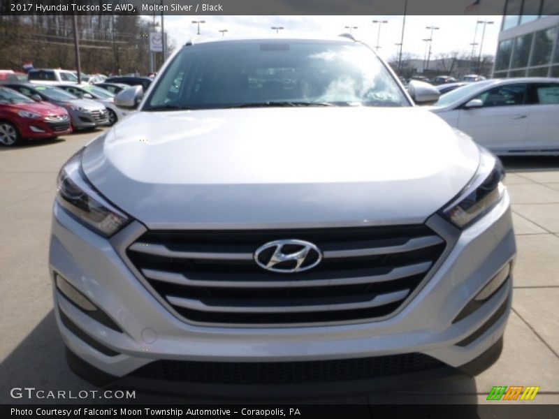 Molten Silver / Black 2017 Hyundai Tucson SE AWD