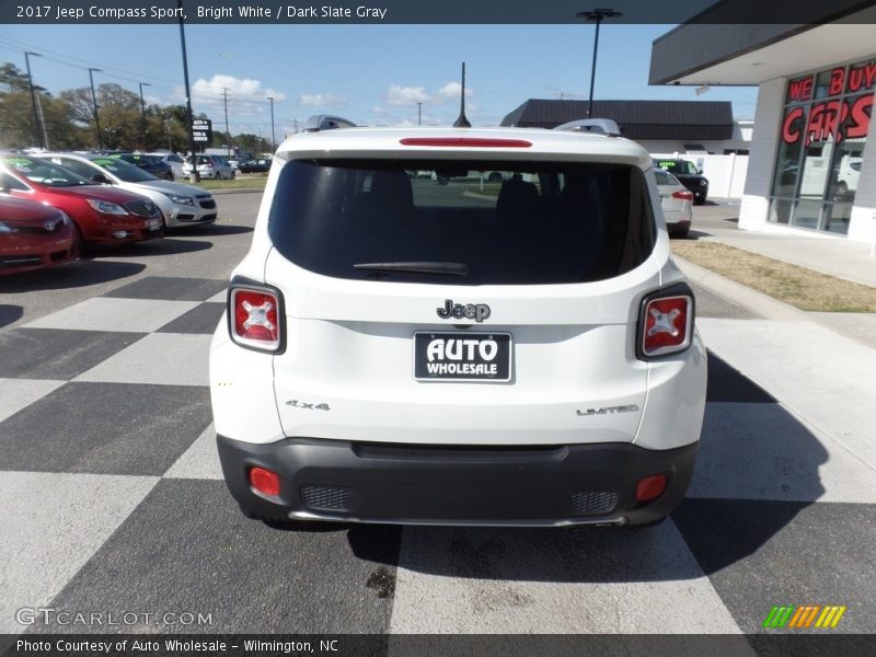 Bright White / Dark Slate Gray 2017 Jeep Compass Sport