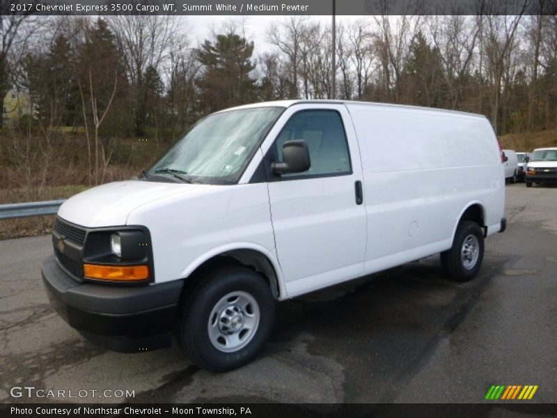 Summit White / Medium Pewter 2017 Chevrolet Express 3500 Cargo WT