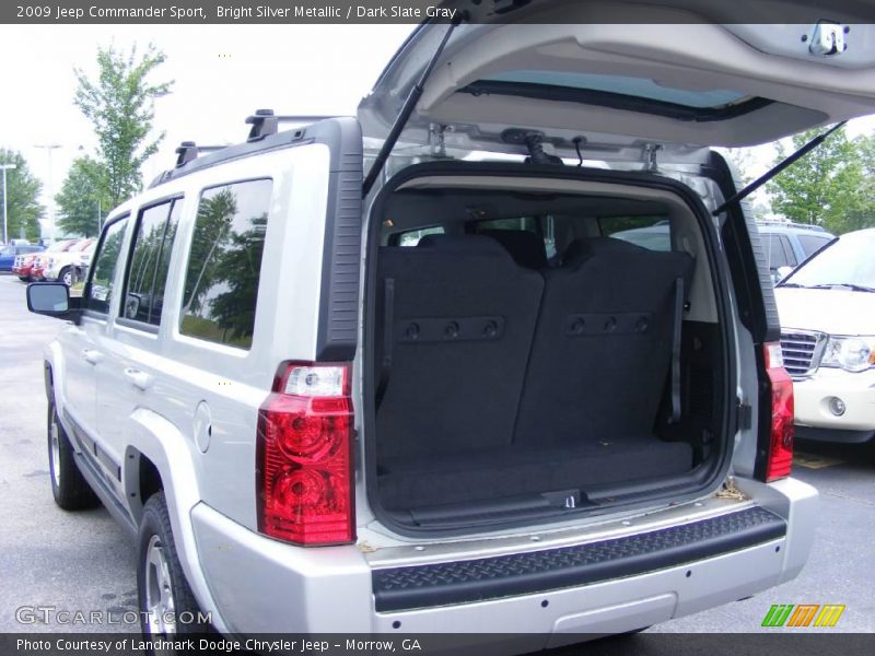Bright Silver Metallic / Dark Slate Gray 2009 Jeep Commander Sport