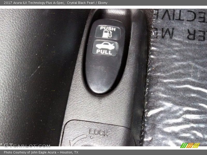 Crystal Black Pearl / Ebony 2017 Acura ILX Technology Plus A-Spec