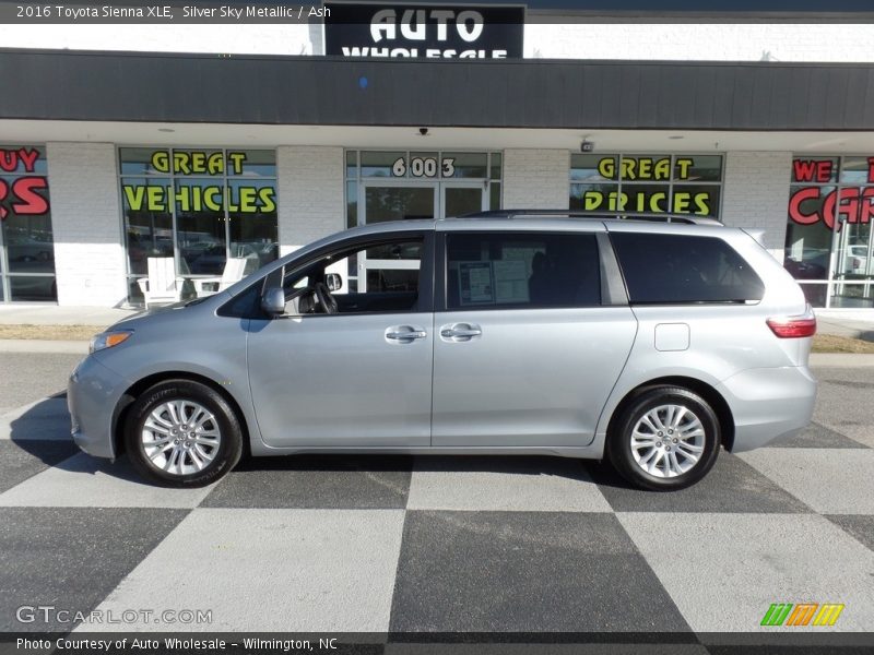 Silver Sky Metallic / Ash 2016 Toyota Sienna XLE
