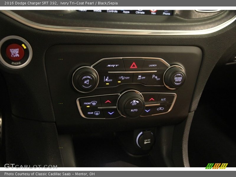 Ivory Tri-Coat Pearl / Black/Sepia 2016 Dodge Charger SRT 392