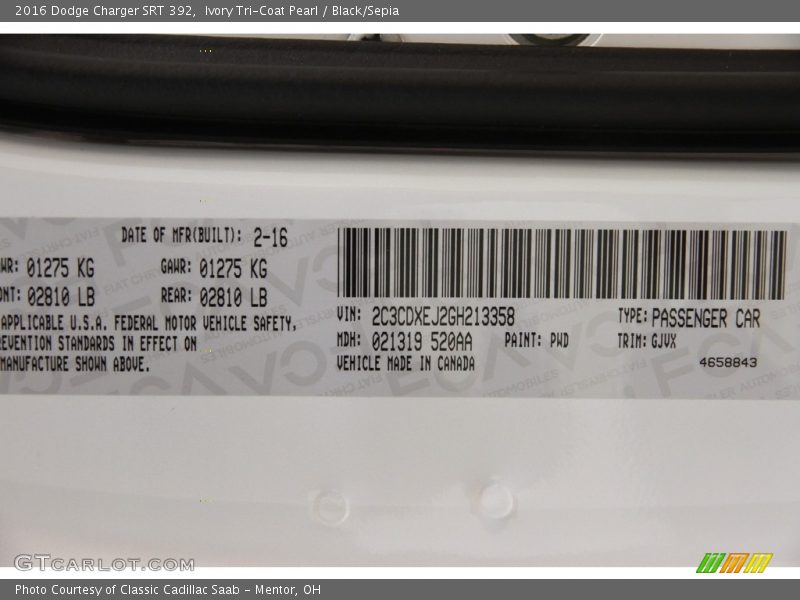 Ivory Tri-Coat Pearl / Black/Sepia 2016 Dodge Charger SRT 392