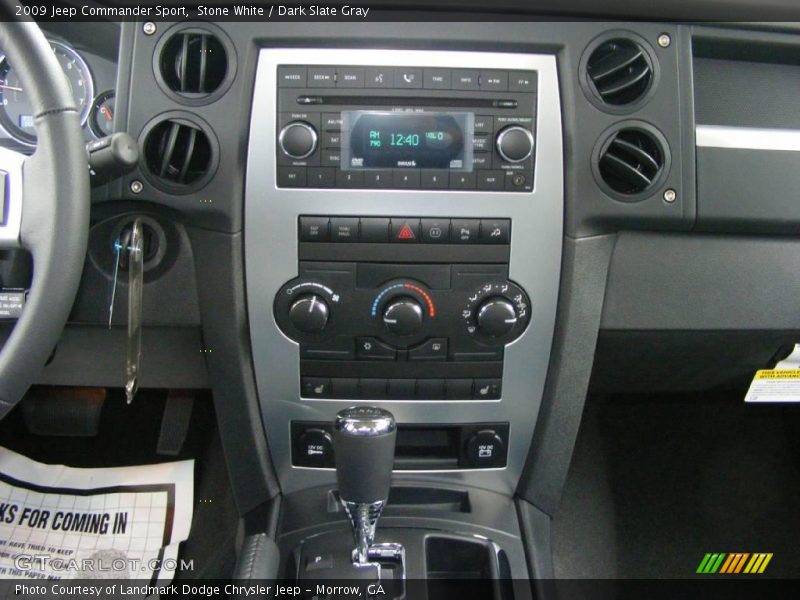 Stone White / Dark Slate Gray 2009 Jeep Commander Sport