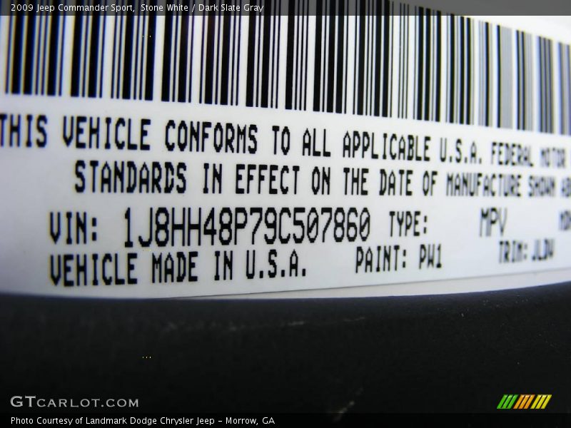 Stone White / Dark Slate Gray 2009 Jeep Commander Sport