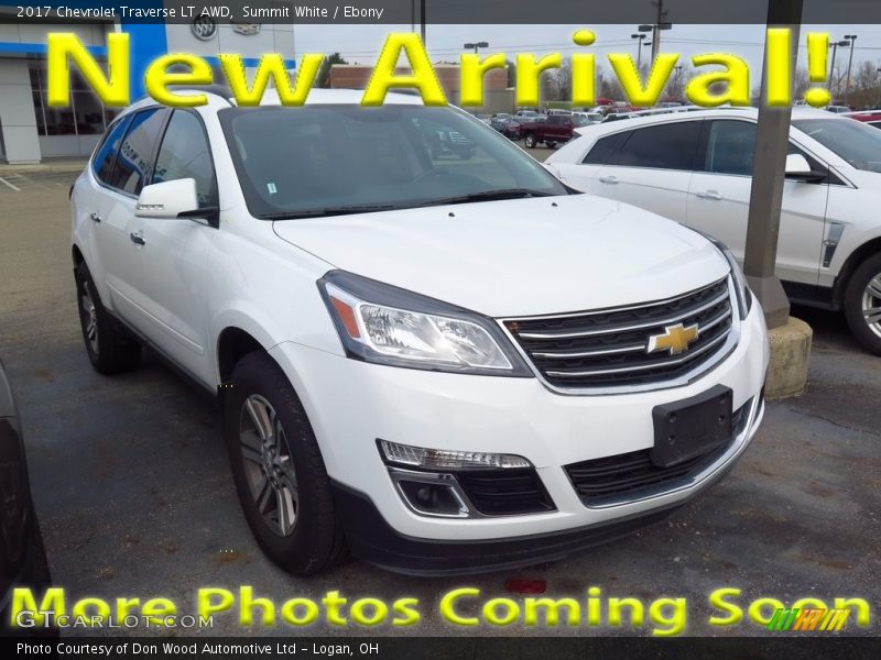 Summit White / Ebony 2017 Chevrolet Traverse LT AWD