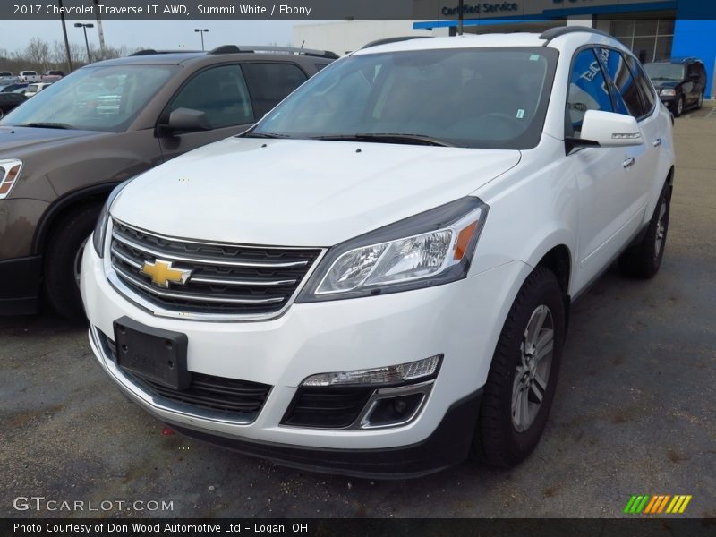 Summit White / Ebony 2017 Chevrolet Traverse LT AWD