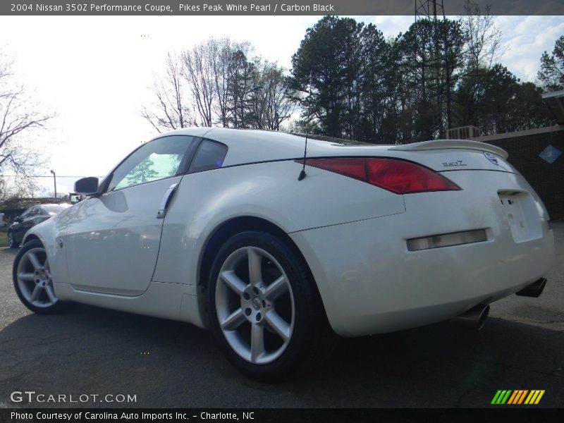 Pikes Peak White Pearl / Carbon Black 2004 Nissan 350Z Performance Coupe