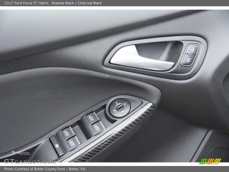 Shadow Black / Charcoal Black 2017 Ford Focus ST Hatch