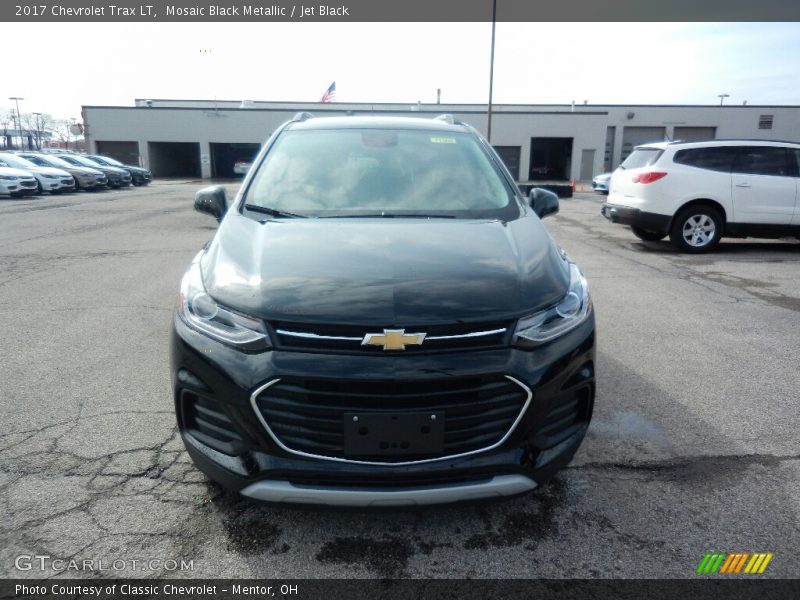 Mosaic Black Metallic / Jet Black 2017 Chevrolet Trax LT