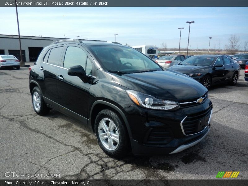 Mosaic Black Metallic / Jet Black 2017 Chevrolet Trax LT