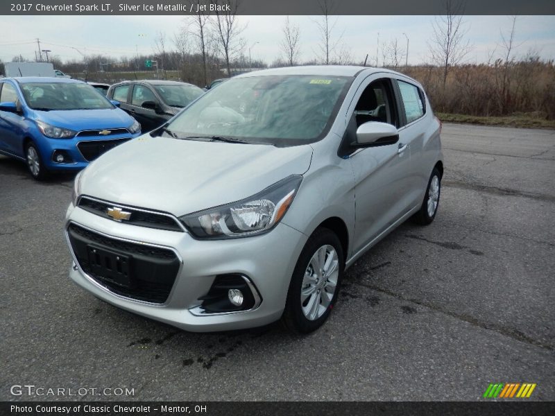 Silver Ice Metallic / Jet Black 2017 Chevrolet Spark LT