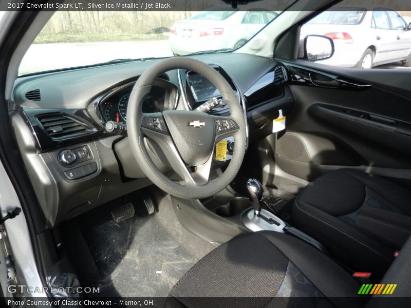 Silver Ice Metallic / Jet Black 2017 Chevrolet Spark LT