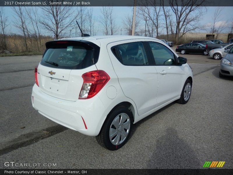 Summit White / Jet Black 2017 Chevrolet Spark LS