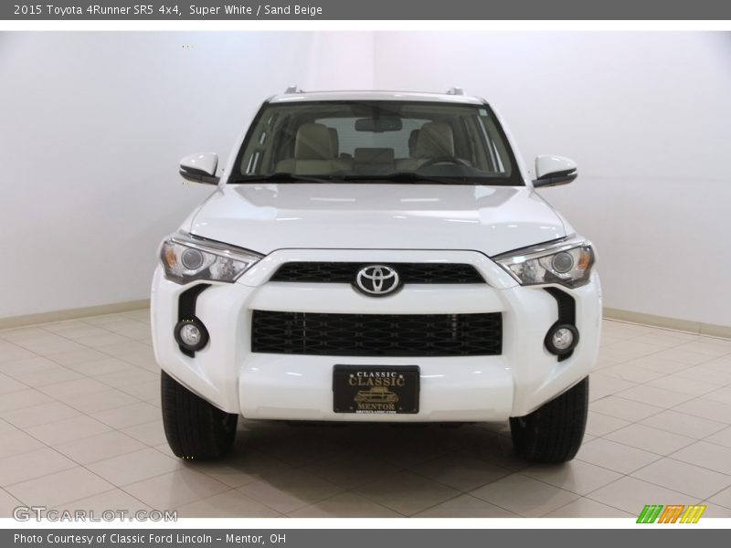 Super White / Sand Beige 2015 Toyota 4Runner SR5 4x4