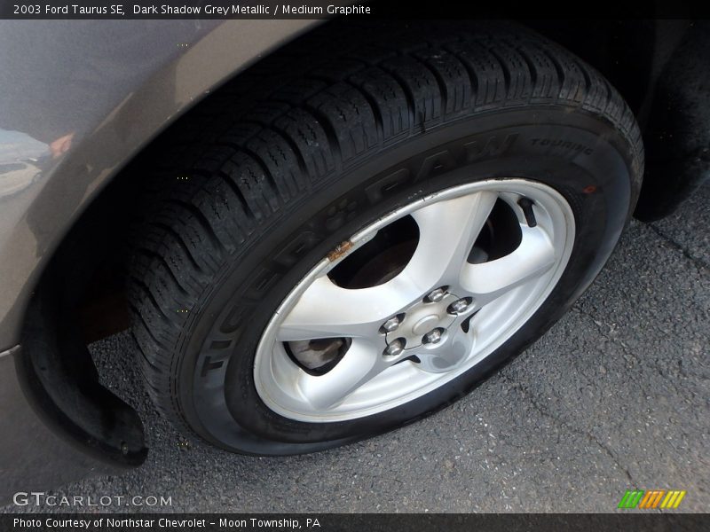 Dark Shadow Grey Metallic / Medium Graphite 2003 Ford Taurus SE