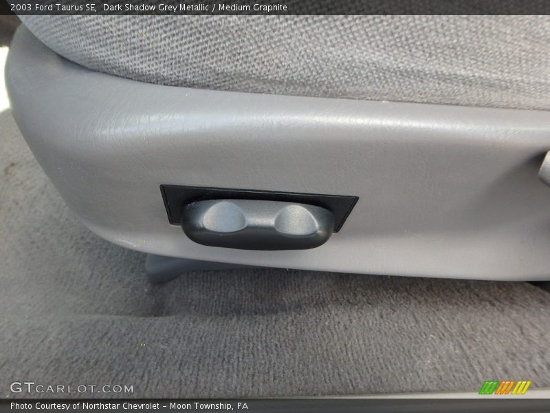 Dark Shadow Grey Metallic / Medium Graphite 2003 Ford Taurus SE
