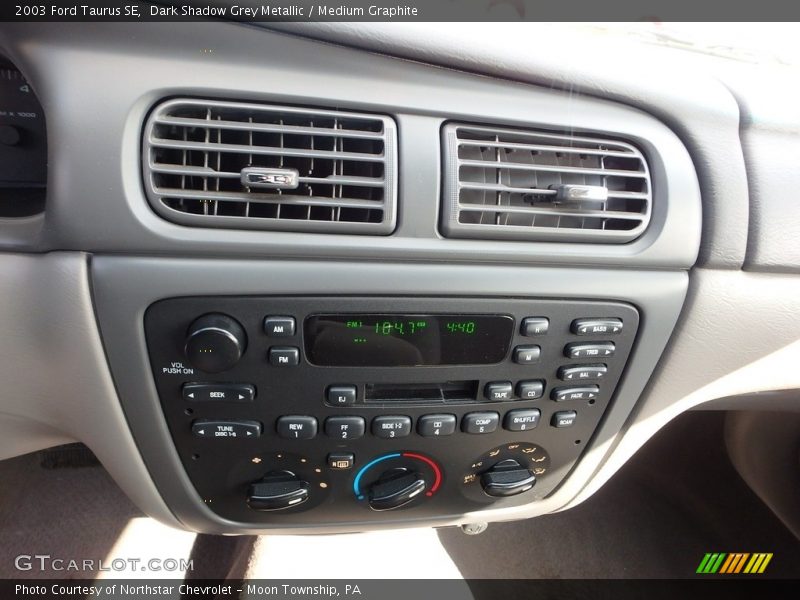 Dark Shadow Grey Metallic / Medium Graphite 2003 Ford Taurus SE