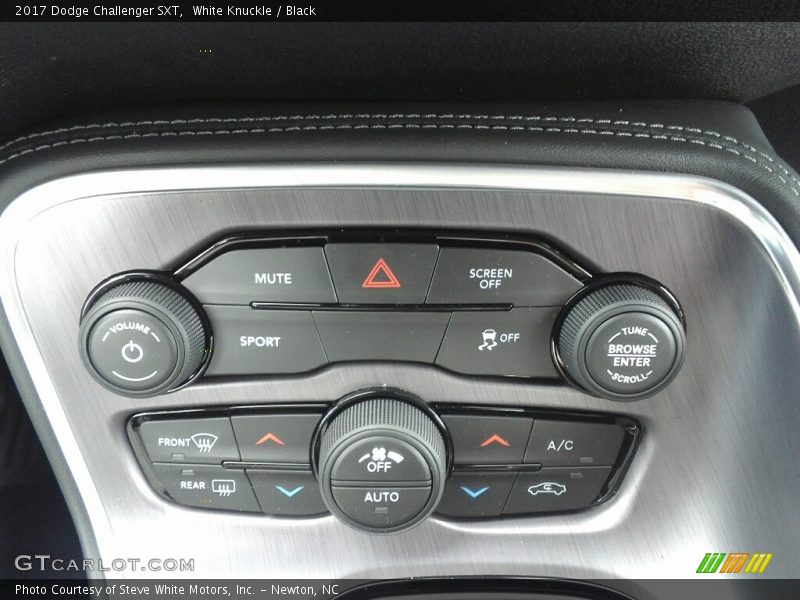 White Knuckle / Black 2017 Dodge Challenger SXT