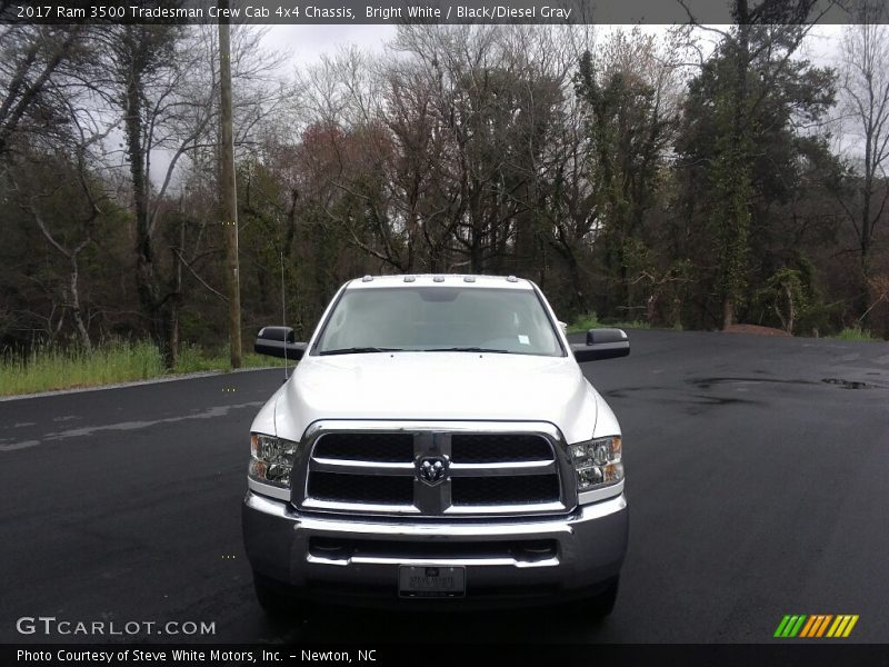 Bright White / Black/Diesel Gray 2017 Ram 3500 Tradesman Crew Cab 4x4 Chassis